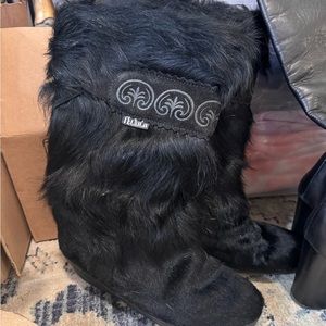 Black Fur Boots